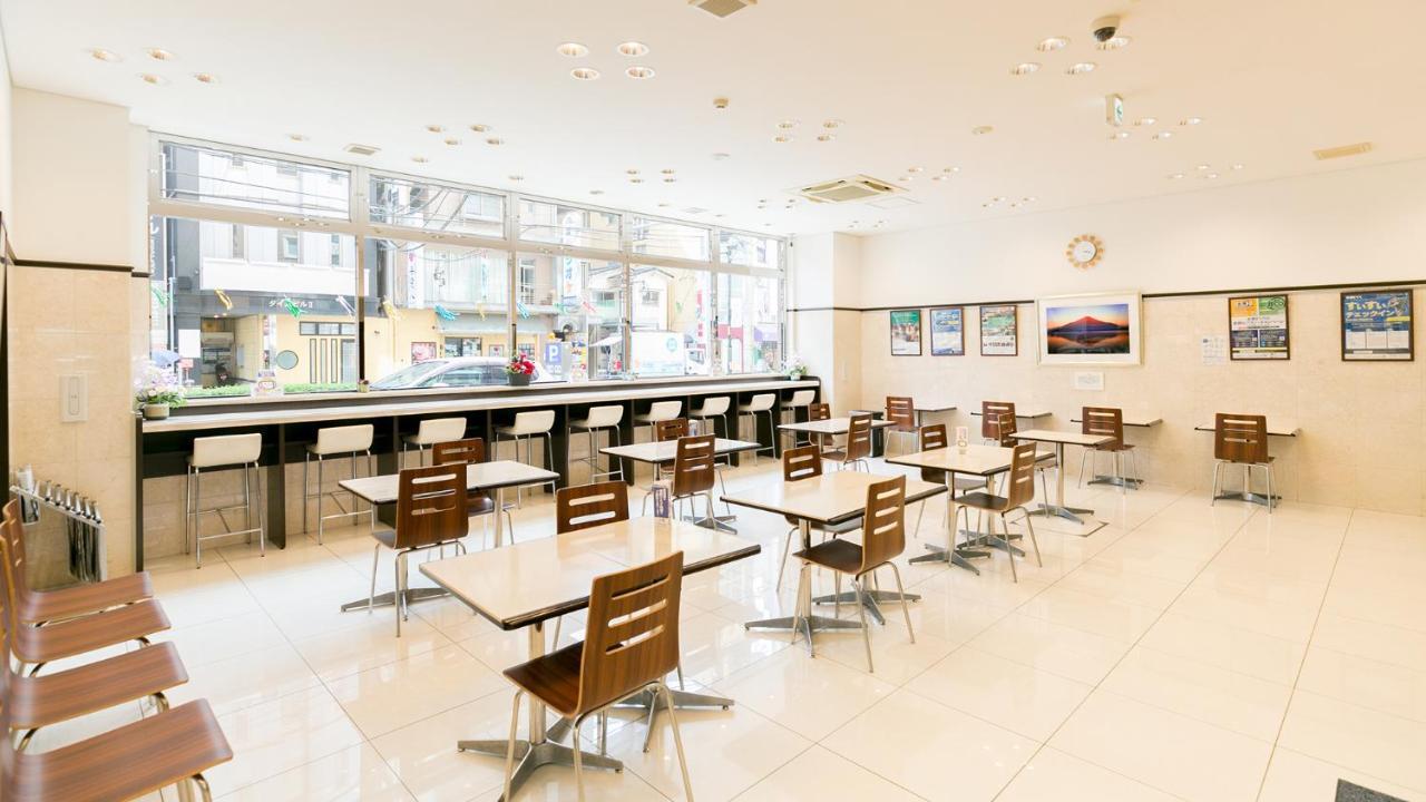 Toyoko Inn Kagoshima Chuo Eki Nishi Guchi Exterior foto