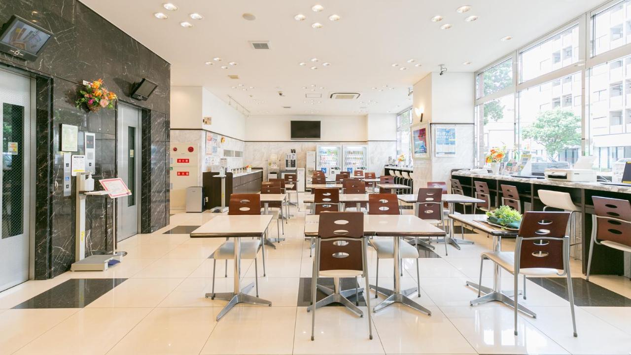 Toyoko Inn Kagoshima Chuo Eki Nishi Guchi Exterior foto