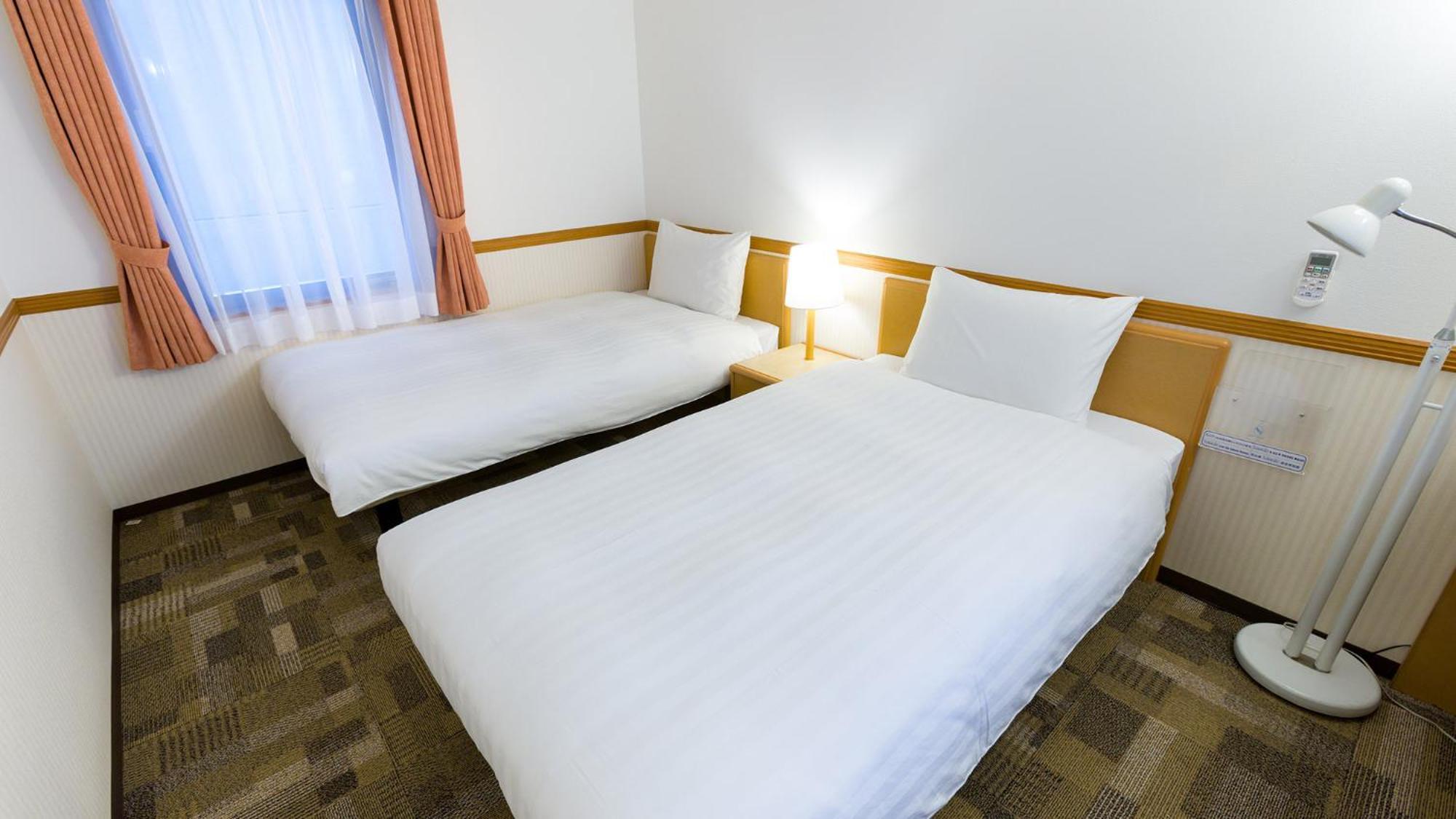Toyoko Inn Kagoshima Chuo Eki Nishi Guchi Quarto foto